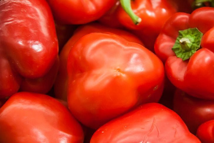 Фаршированные перцы в духовке: трансформация текстуры и вкуса – как добиться идеальной нежности без разрывов