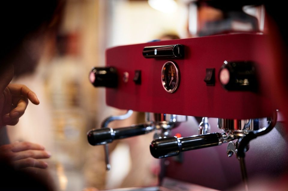Всё о кофемашинах: как выбрать идеальный аппарат для вашего кофе