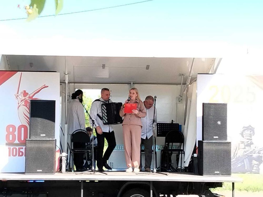        ,   