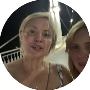  :    