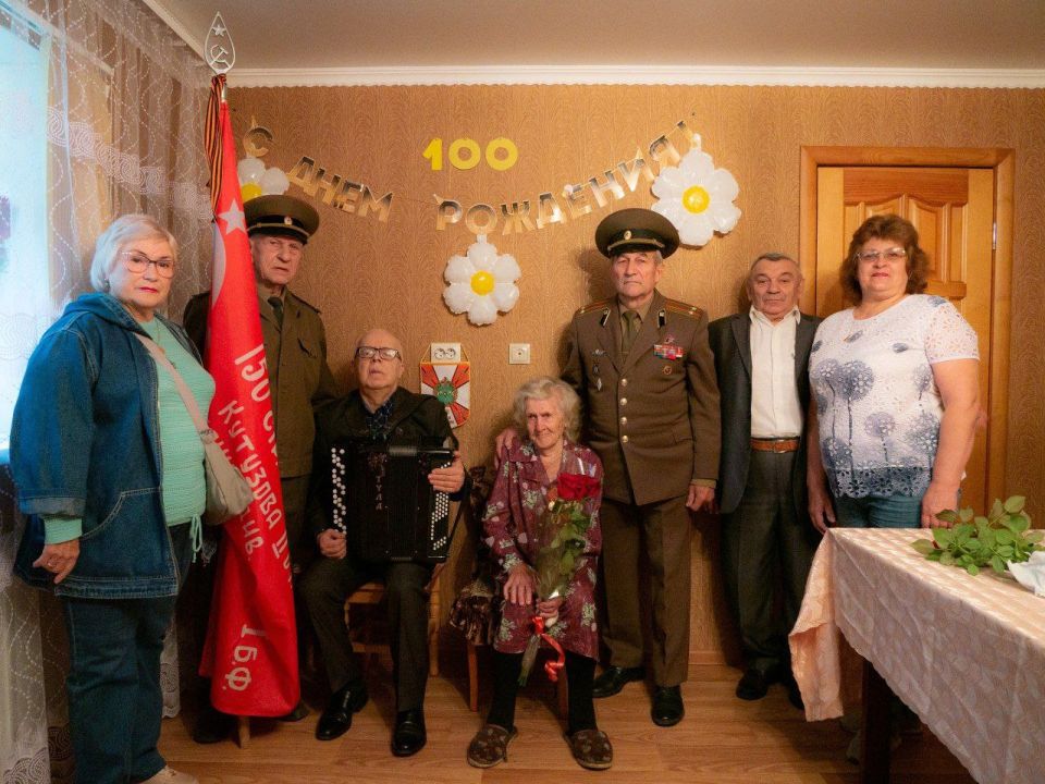  :  100-         !