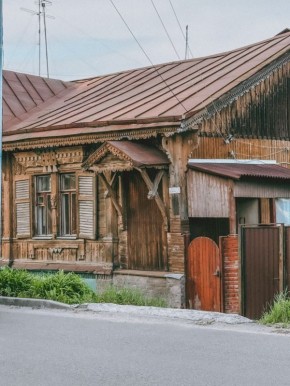  25          ,     