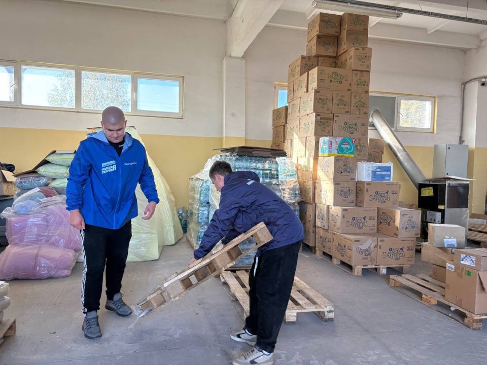 Курянам поступила помощь от единороссов из Москвы