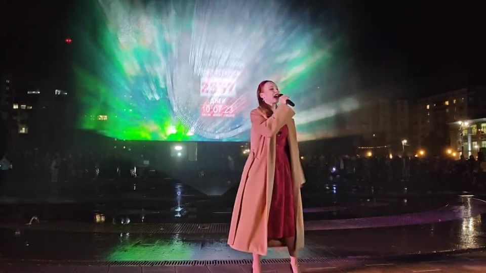 В Курске завершился День города световым шоу на Театральной площади
