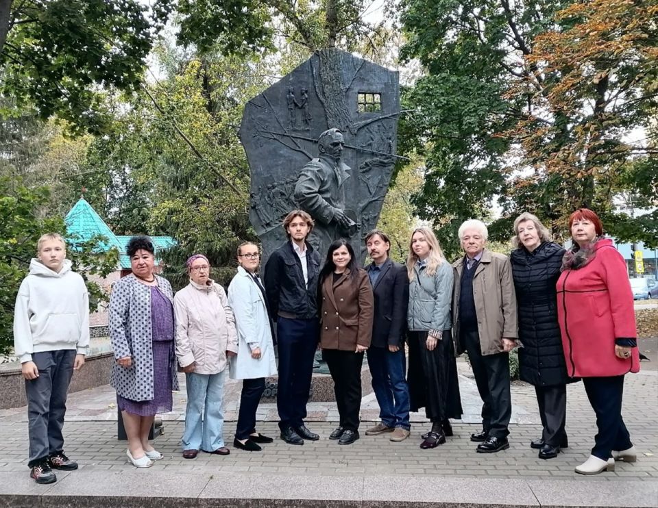 24 сентября 1943 года наш земляк, юный лейтенант Константин Воробьев совершил свой третий, удачный побег из плена, в который попал под Москвой