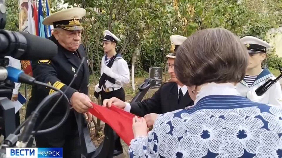 Памяти морской пехоты. В школе №18 открыли доску памяти павших героев 155-ой Курской бригады морской пехоты Тихоокеанского флота