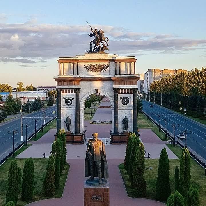 Александр Фролков: Центральный город нашего региона сегодня празднует свой 993-й день рождения!