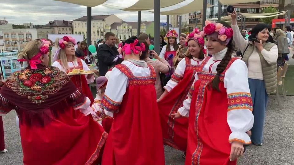 День города на «Полугоре»: дегустации, рыцарские бои и показ мод