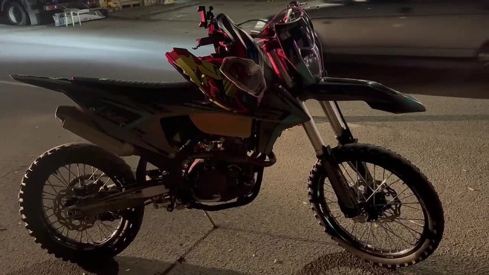 15-летний питбайкер сбил двух пешеходов в Курске