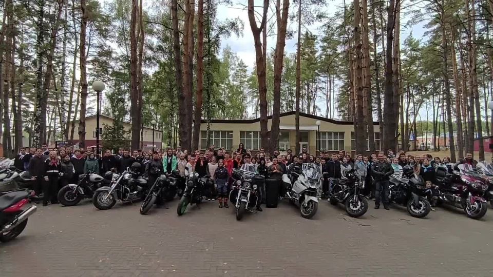 Участники профильной смены #ВремяЮИД продолжают проводить время с пользой