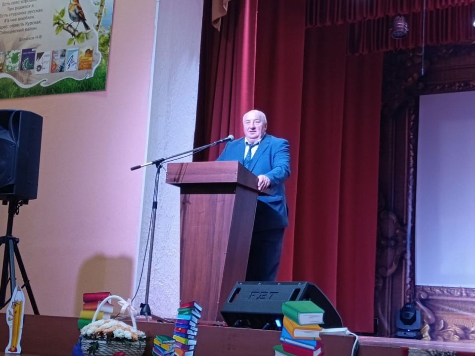 Геннадий Енютин: Сегодня в Солнцевском РДК состоялось торжественное мероприятие, посвященное Дню учителя