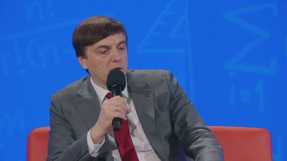 Курский педагог поблагодарил министра просвещения РФ