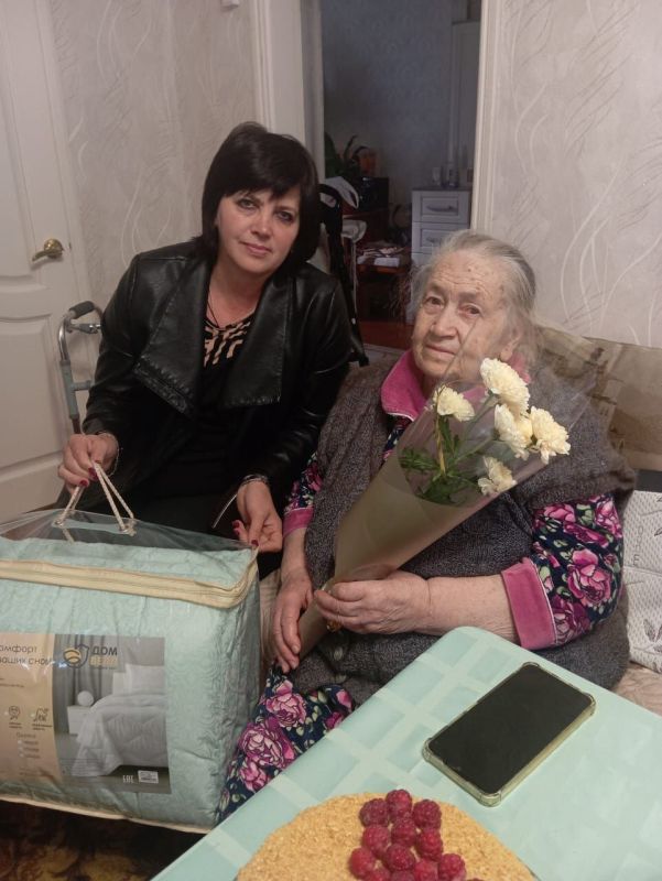 ПОЗДРАВЛЕНИЕ С ЮБИЛЕЕМ!. Почётный 85-летний юбилей отметила жительница села Верхний Любаж Вера Александровна Соболькова