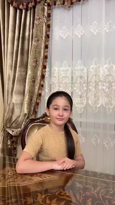 Апти Алаудинов: Поздравление с днём рождения от жительницы города Курска, моей дорогой племянницы Раяны