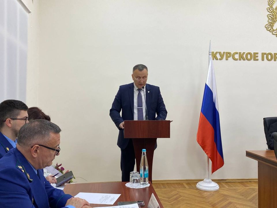 Андрей Белоусов представил депутатам Курского горсобрания основные аспекты своей программы