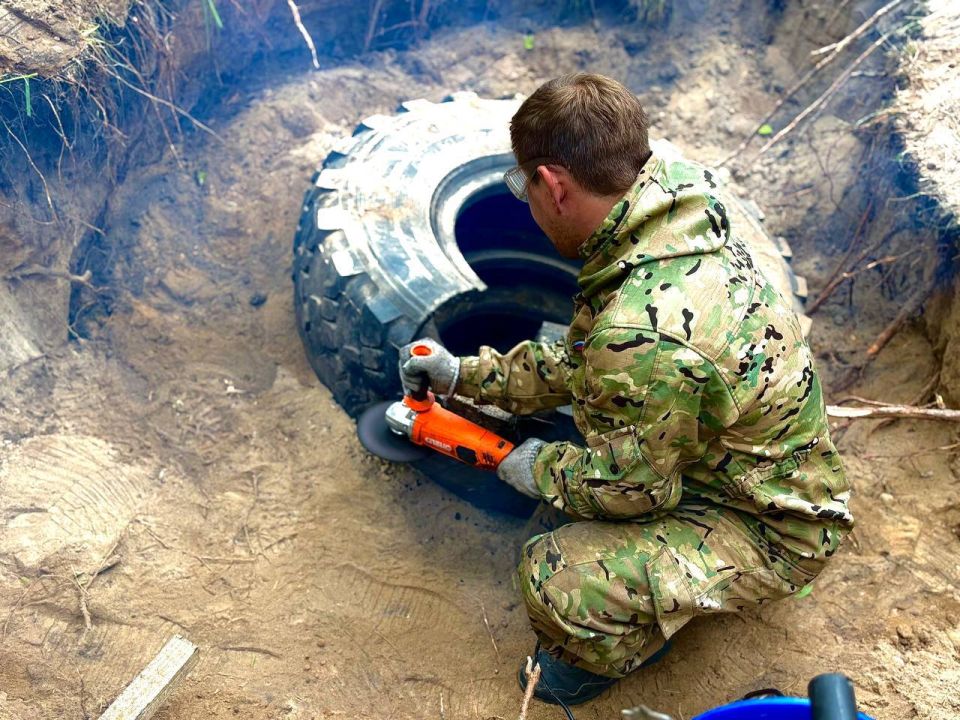 Игорь Кастюкевич: Лишних рук не бывает. . Волонтерский лагерь Единой России «Курский рубеж» работает вместе с различными общественными организациями и объединениями, волонтерскими НКО и такими крупными движениями, как...