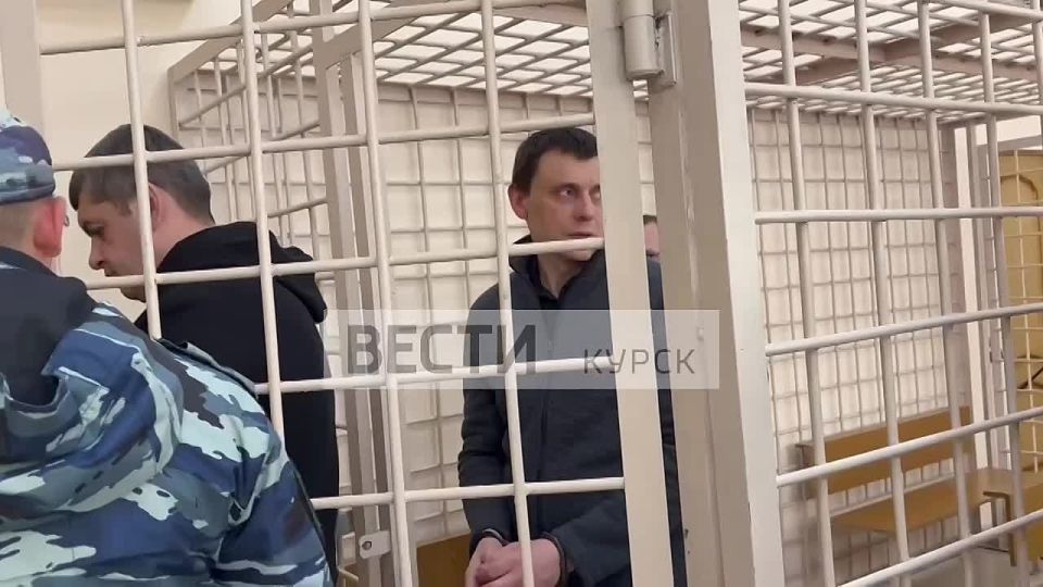 123Судебное заседание над «Корпорацией развития» перенесли на 17 октября в связи с отсутствием одного из подсудимых