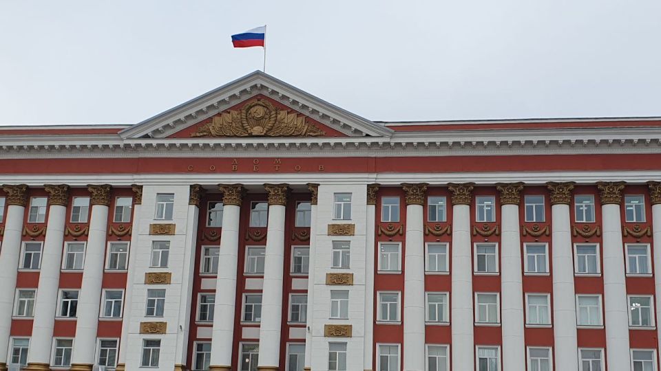 В Курской области запланирована оптимизация численности работников органов власти и подведомственных учреждений