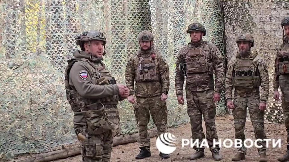 Среди бойцов спецназа "Ахмат", награжденных за выполнение задач в Курской области, есть уроженцы разных республик бывшего Советского Союза, сообщил РИА Новости Апти Алаудинов