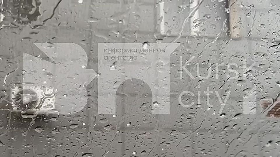 Первый снег все же пошел в Курске - с дождем, и недолго