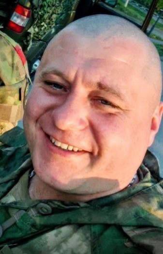 Невероятный Илья Рыльщиков! Историк, биограф Бунина и профессиональный исследователь генеалогий исследовал предков Алексея (Медведя) Меренкова, погибшего бойца Оплота , героя: