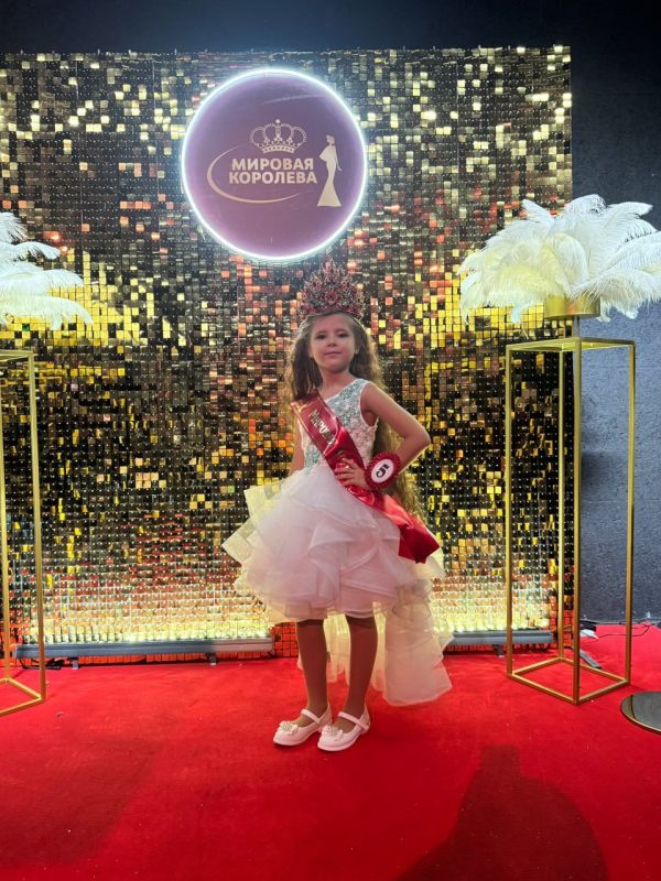 7-летняя Милана Гутова из Курска стала «Маленькой Мировой Королевой 2025»