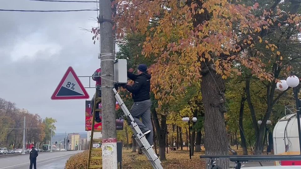 В парке Пионеров устанавливают камеры видеонаблюдения