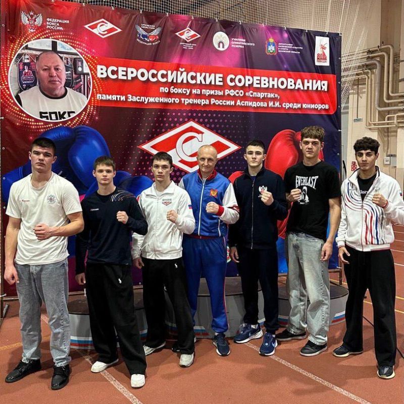 ПЯТЬ МЕДАЛЕЙ «СПАРТАКА». В Орле завершились Всероссийские соревнования по боксу на призы «Спартака», посвященные памяти заслуженного тренера России по боксу Ивана Аспидова