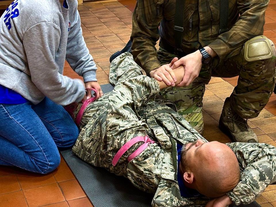 Игорь Кастюкевич: В волонтерском лагере Единой России «Курский рубеж» уделяем большое внимание обучению