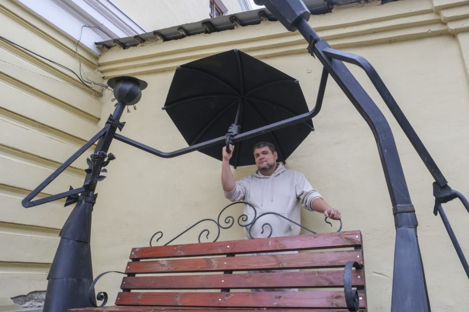 Сварщик-виртуоз Андрей Пантиков создаёт из металла произведения искусства