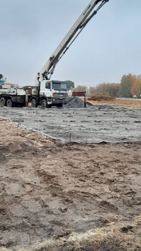 Геннадий Енютин: В рамках программы «Формирование комфортной городской среды» национального проекта «Инфраструктура для жизни», который реализуется по решению Президента РФ Владимира Путина, в Солнцевском районе в 2025 году...