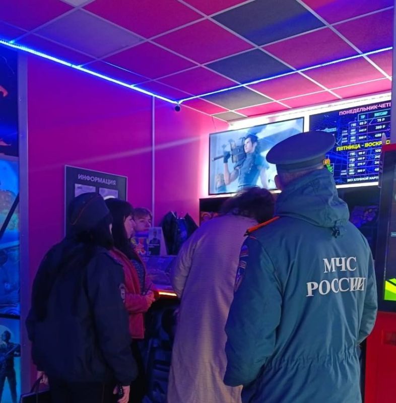 В рамках акции «Сообщи, где торгуют смертью» в Центральном округе Курска прошел межведомственный рейд