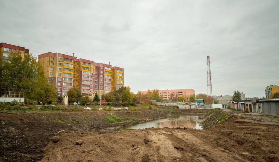 В сквере на Студенческой приостановили работы по благоустройству