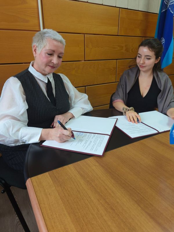 Детскому саду № 17 передали развивающие игры и медицинское оборудование