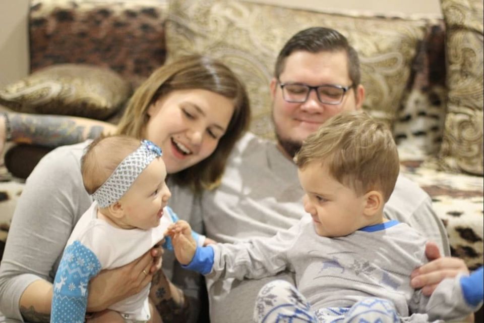 «Я. Тебя. Люблю» на языке папы