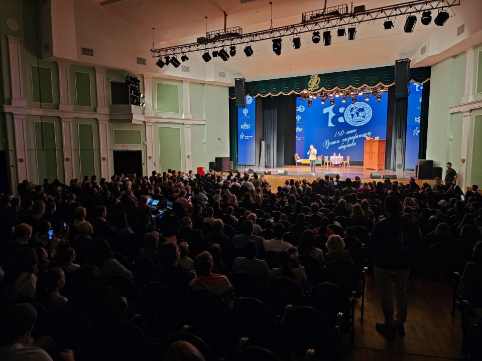 В Курске прошли показы музыкального спектакля «Необычайное кругосветное путешествие», посвященного выдающемуся мореплавателю и исследователю Григорию Шелихову