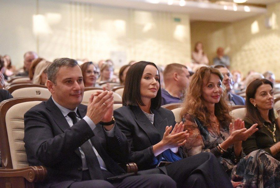 Хинштейн пересчитает чиновников на «Ревизоре»