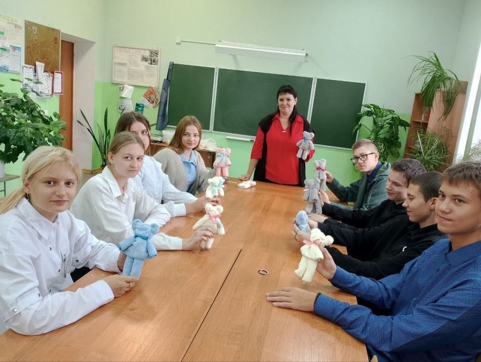 В рамках профориентационного проекта школьники посетили Пристенский филиал колледжа