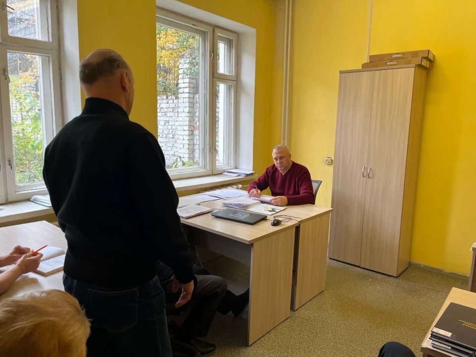 Павел Золотарев: На очередном рабочем совещании с главами муниципальных образований обсудили вопросы текущей деятельности