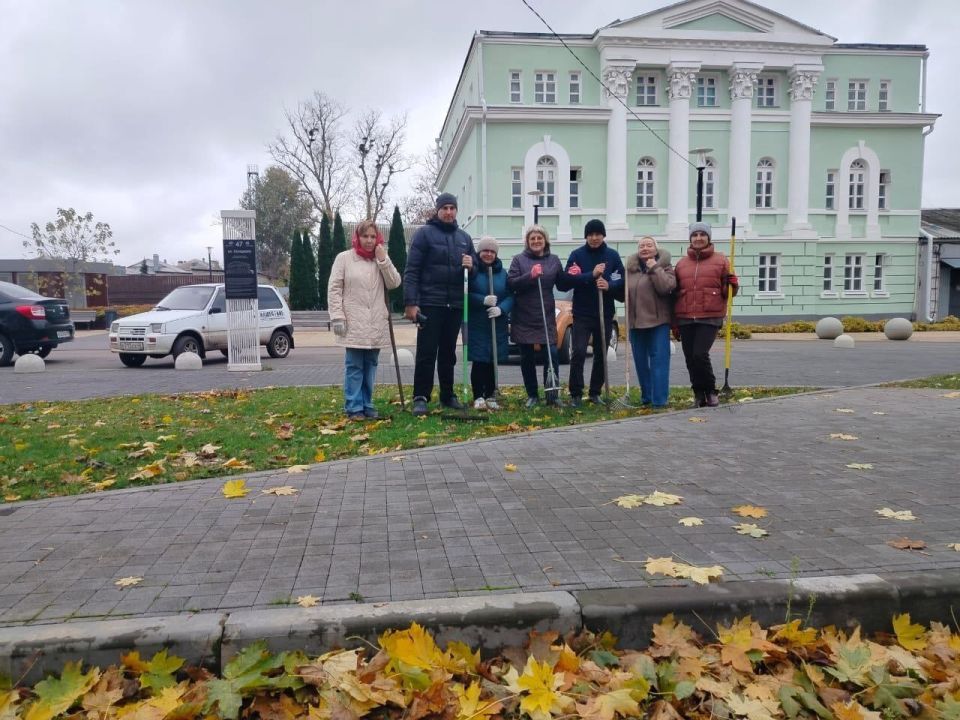 В Фатежском районе прошли субботники