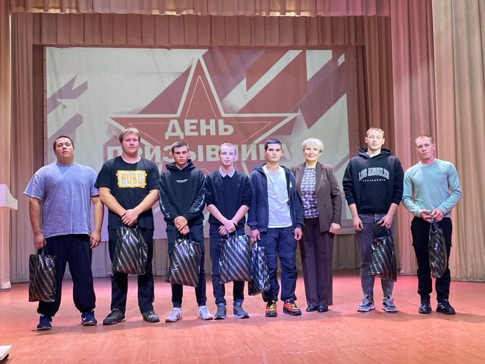 С каждым годом повышается престиж воинской службы в глазах современной молодежи, становится более актуальным военно-патриотическое воспитание, формируется понимание воинского и гражданского долга перед своей страной