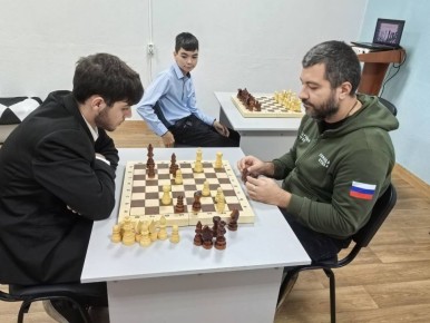 В школе № 1 торжественно открыли шахматный клуб