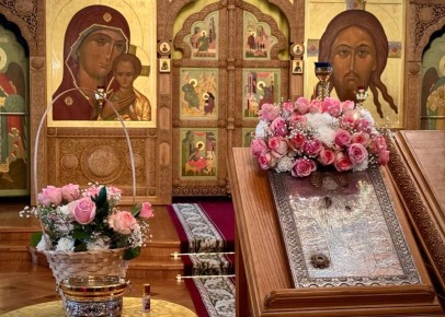 В Курский Свято-Троицкий женский монастырь доставили чудотворный образ преподобноисповедника Христа ради юродивого Гавриила Самтаврийского