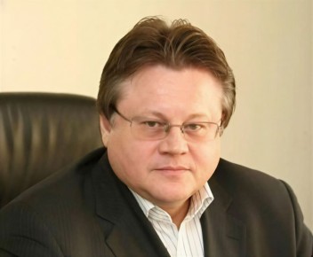 Приехавший из Самары чиновник займется финансами Курской области