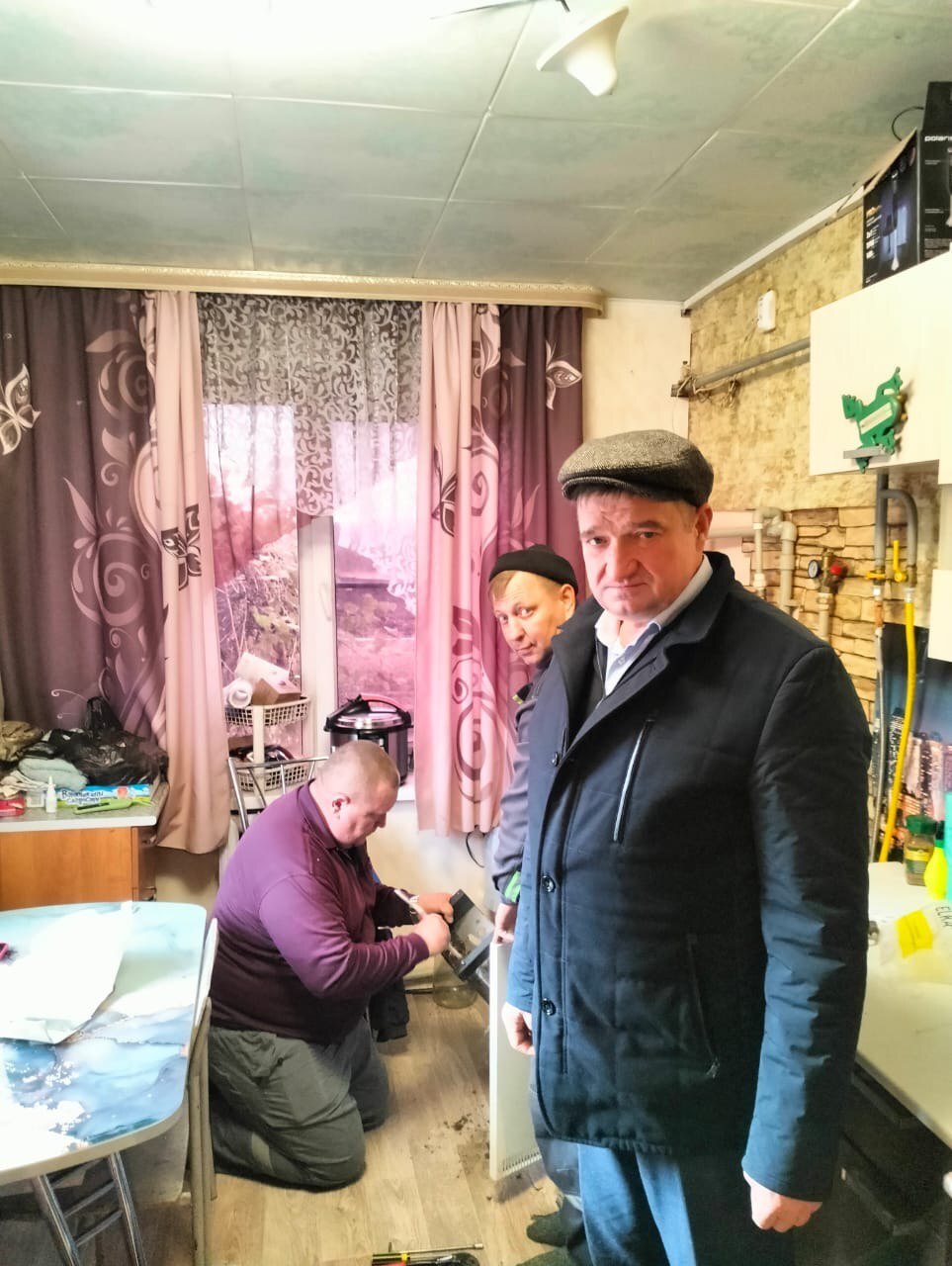 Начался завершающий этап по подключению домовладений к газоснабжению в с. Кромские Быки, Вышнедеревенского сельского совета Льговского района, в котором был поврежден газопровод высокого и низкого давления, в связи с... Начался завершающий этап по подключению домовладений к газоснабжению в с. Кромские Быки, Вышнедеревенского сельского совета Льговского района, в котором был поврежден газопровод высокого и низкого давления, в связи с...