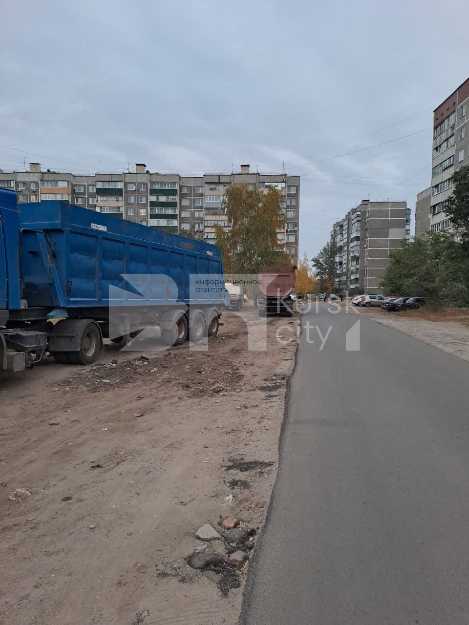 В Курске жители улицы Крюкова остались без тротуара В Курске жители улицы Крюкова остались без тротуара