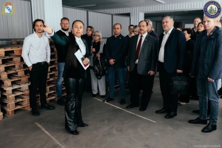 По данным Минэкономразвития России , в нашей стране число социальных предпринимателей увеличилось на 11% и достигло 12,2 тысяч