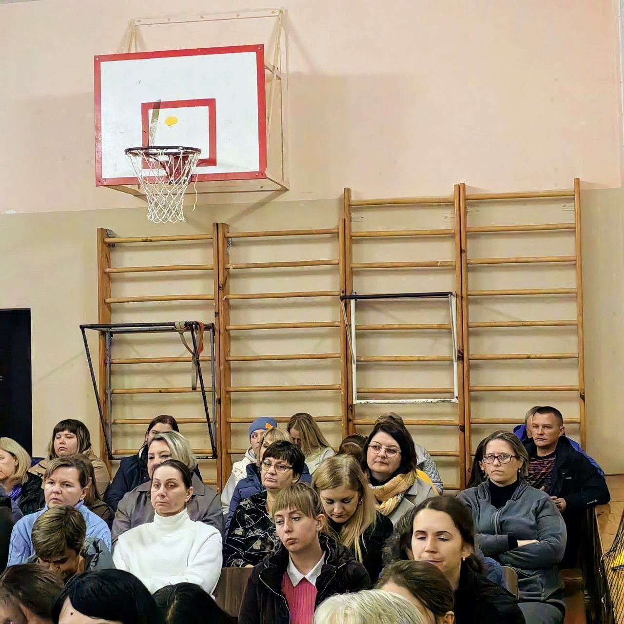 Дорогие жители Щигровского района! Вчера в стенах Пригородненской школы царила особая, деловая атмосфера Дорогие жители Щигровского района! Вчера в стенах Пригородненской школы царила особая, деловая атмосфера