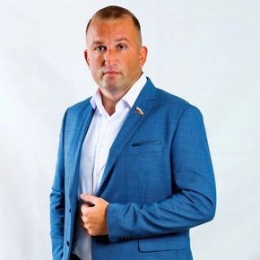 Алексей Томанов: Одними из первых волонтерских организаций, которые встали плечом к плечу с ЛДПР и протянули руку помощи курянам после вторжения ВСУ на нашу территорию, была организация «Русский снайпер»