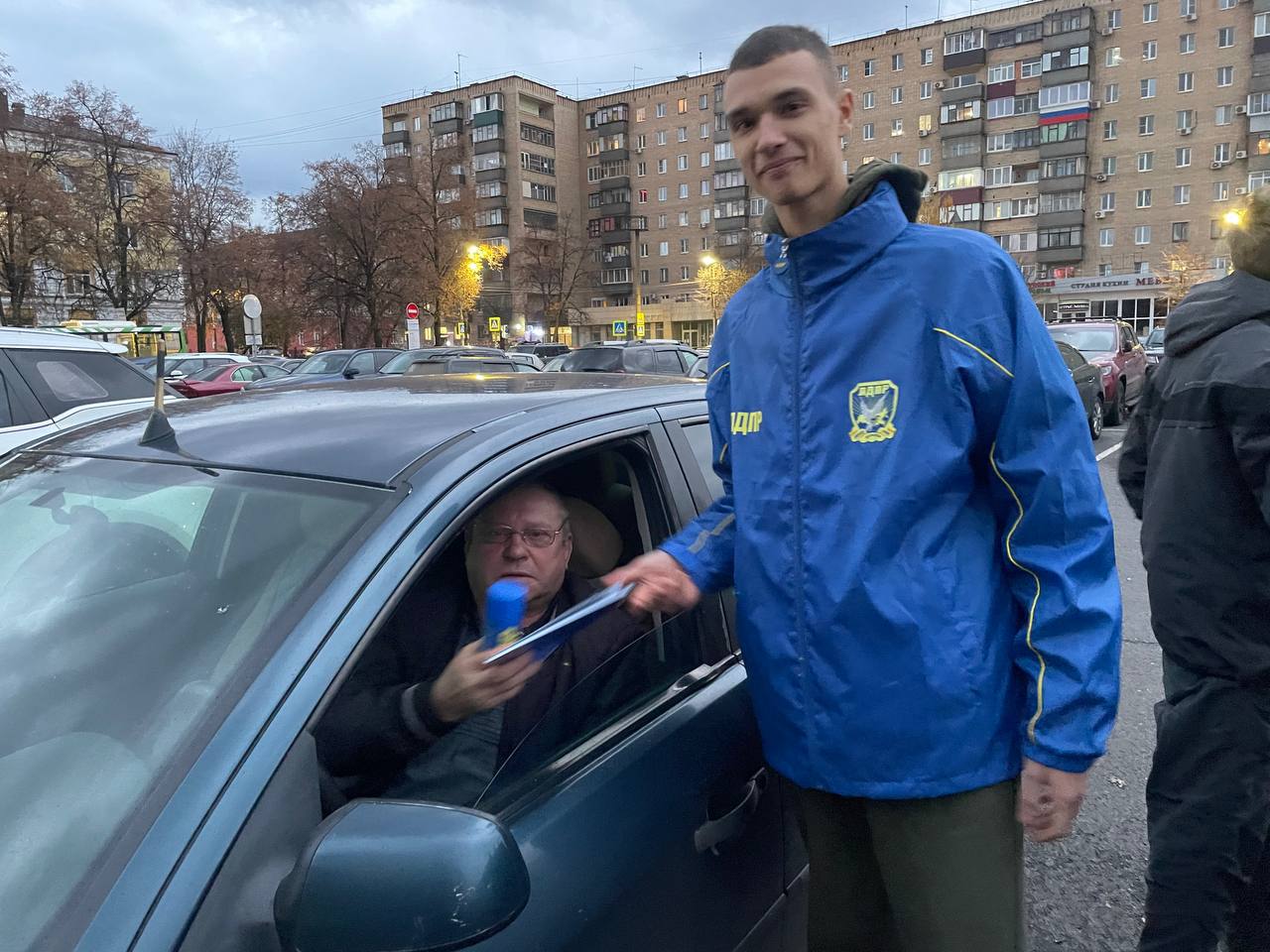 ЛДПР поздравила водителей Курска с Днем автомобилиста ЛДПР поздравила водителей Курска с Днем автомобилиста